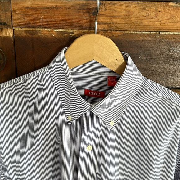 IZOD LONG DRESS SHIRT - Picture 2 of 6